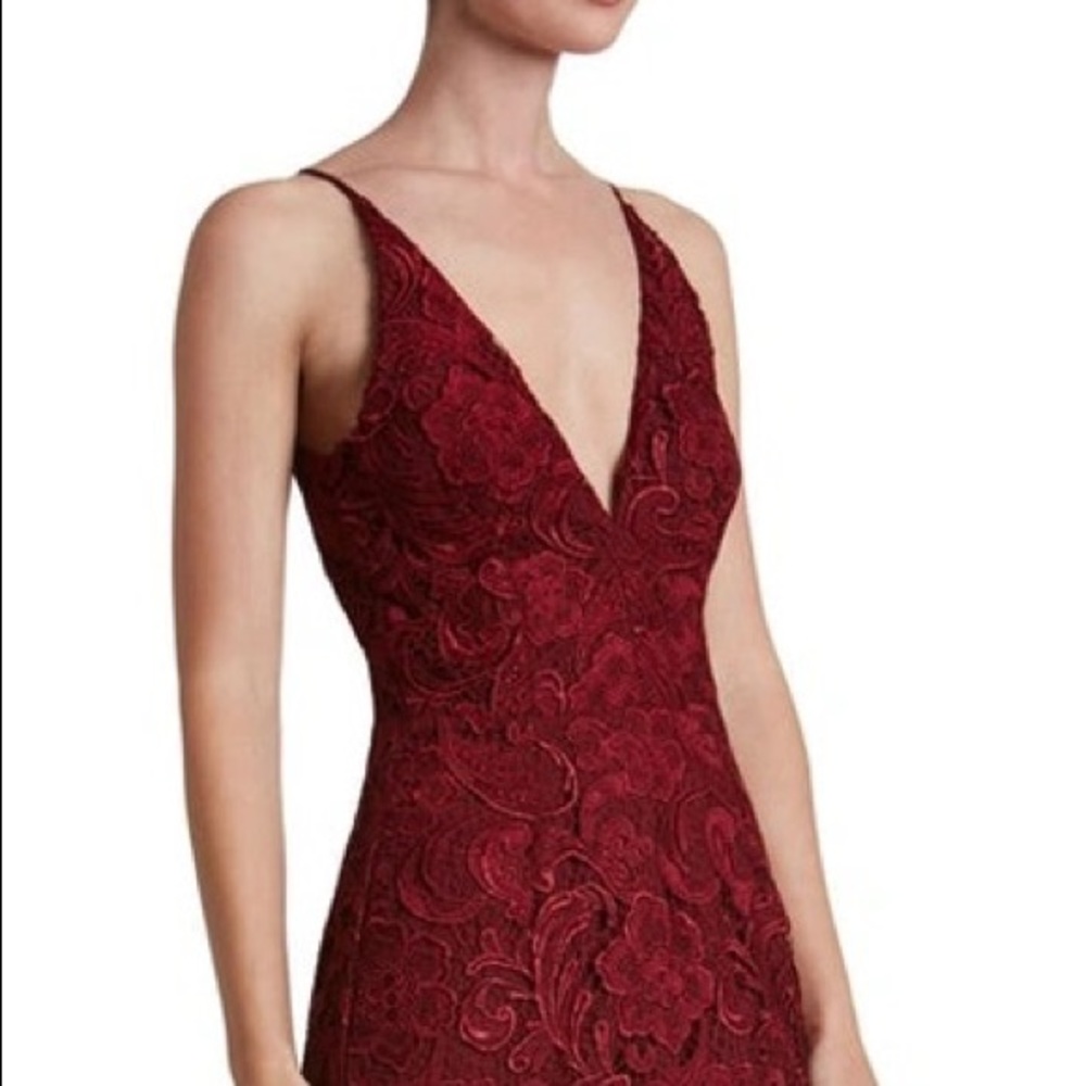 NWT Dress the Population Ava Lace Dress in Berry